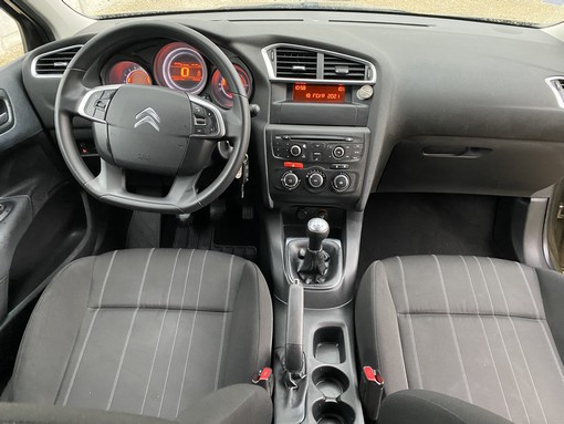 Citroën C4 1.4 95 Ch vitamin 2012 - vue 6