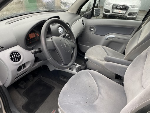 Citroën C3 1.1 60 Ch 2005 - vue 8