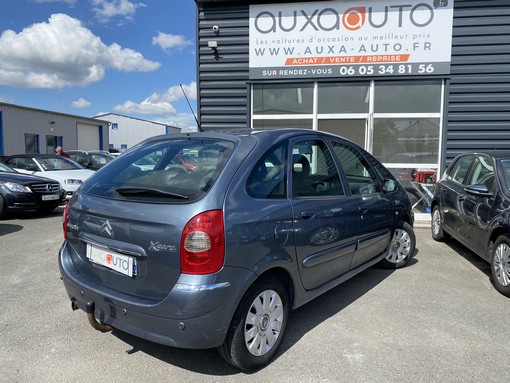 Citroën Xsara Picasso 1.6 HDI 90 2008 - vue 2