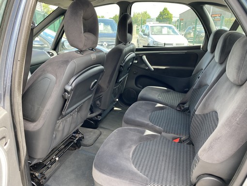 Citroën Xsara Picasso 1.6 HDI 90 2008 - vue 7