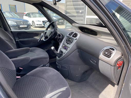Citroën Xsara Picasso 1.6 HDI 90 2008 - vue 9