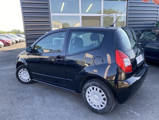 Citroën C2 1.1 Essence 2006 - vue 2