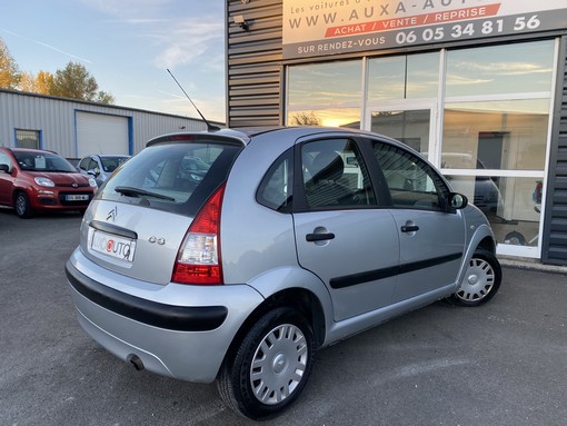 Citroën C3 1.4 HDI 70 2006 - vue 3