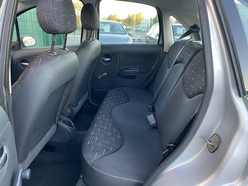 Citroën C3 1.4 HDI 70 2006 - vue 7