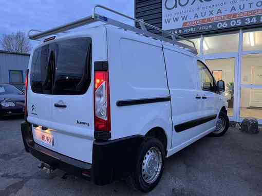 Citroën Jumpy 2.0 HDI 130ch L1H1 2015 - vue 3