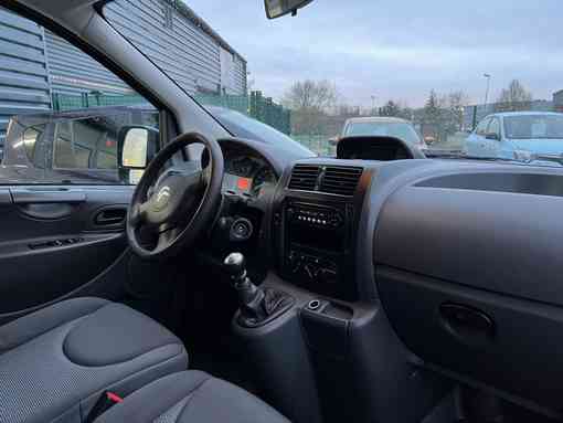 Citroën Jumpy 2.0 HDI 98ch 9 places multispace 2013 - vue 5