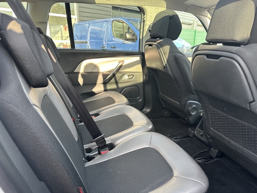Citroën Grand C4 1.6 HDI 115ch 7 Places exclusive 2017 - vue 9