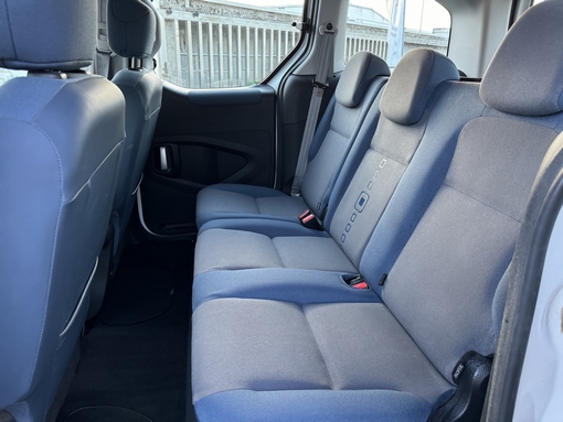 Citroën Berlingo 1.6 HDI 92 Ch 2011 - vue 11