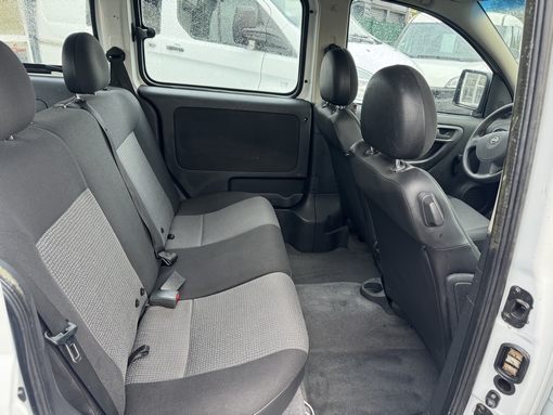 Opel Combo 1.4 90 Ch Enjoy 2007 - vue 7