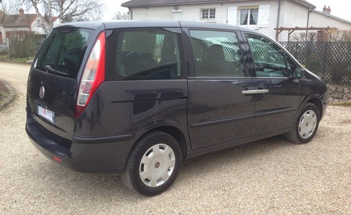 Fiat Ulysse 2.0 Jtd 120 Ch 2007 - vue 4