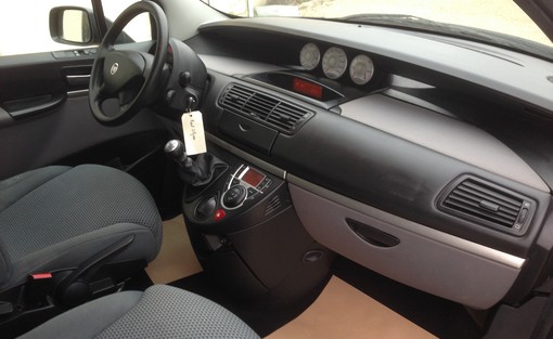 Fiat Ulysse 2.0 Jtd 120 Ch 2007 - vue 6
