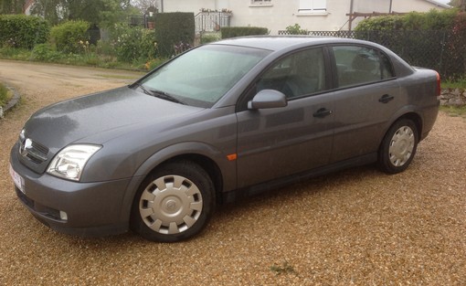Opel Opel Vectra 2.2 Dti 2004 - vue 2
