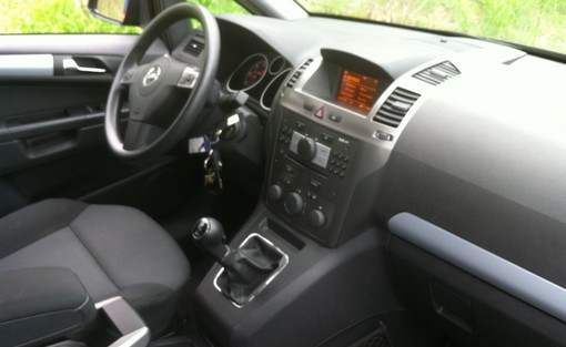 Opel Opel Zafira 1.9 Cdti 105 Ch 2008 - vue 3