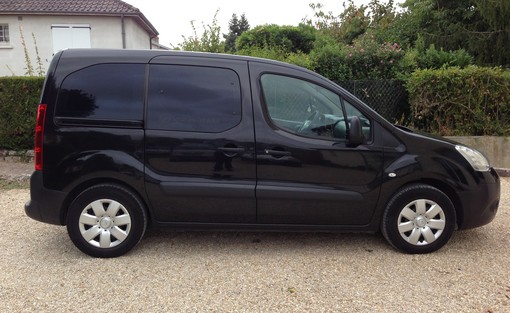 Citroën Berlingo 1.6 HDI 75 Ch 2009 - vue 2
