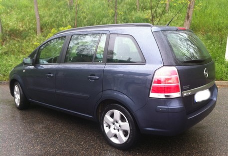 Opel Opel Zafira 1.9 Cdti 105 Ch Enjoy 2007 - vue 2