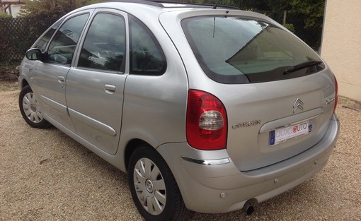 Citroën Xsara Picasso 1.6 110 Ch Exclusive 2005 - vue 3