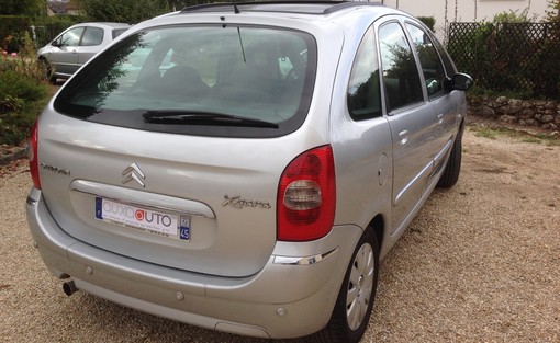 Citroën Xsara Picasso 1.6 110 Ch Exclusive 2005 - vue 4