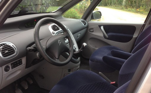 Citroën Xsara Picasso 1.6 110 Ch Exclusive 2005 - vue 5
