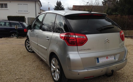 Citroën C4 Picasso Exclusive 2.0 hdi 138 fap exclusive bva 2007 - vue 4
