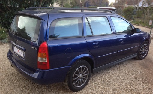 Opel Astra 1.7 cdti 2004 - vue 4