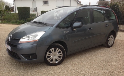 Citroën Grand C4 Picasso 1.6 hdi 110 pack ambiance 2010 - vue 2