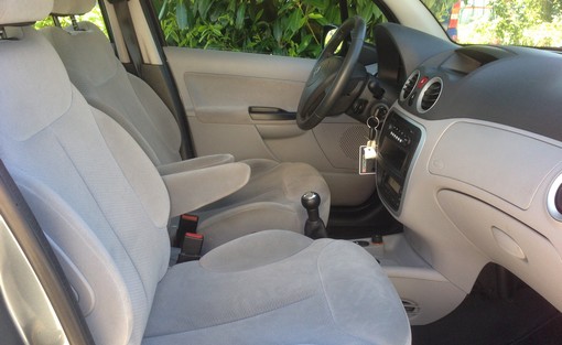 Citroën C3 1.4 exclusive 2006 - vue 4