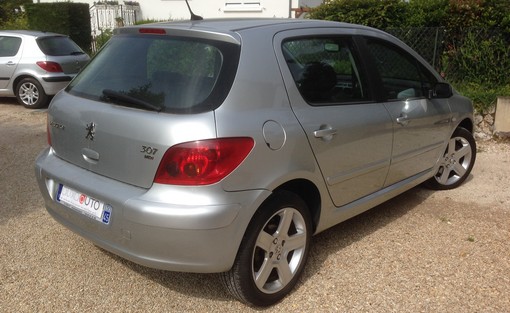 Peugeot 307 Quicksilver 2.2 hdi 136 2005 - vue 5