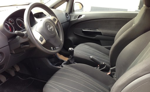 Opel Corsa 1.3 cdti enjoy 2007 - vue 6