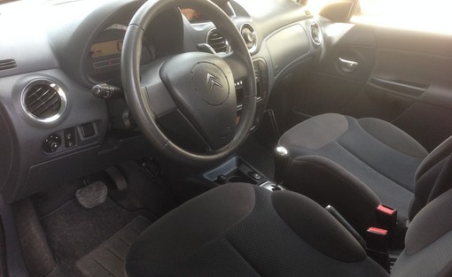Citroën C3 1.4 1.4 hdi exclusive sensodrive 2008 - vue 4