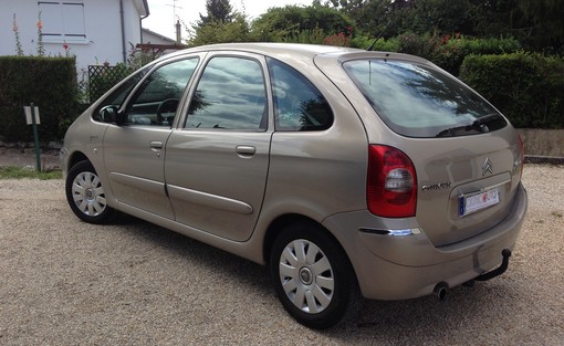 Citroën Xsara Picasso 1.6 hdi 110 exclusive 2005 - vue 2