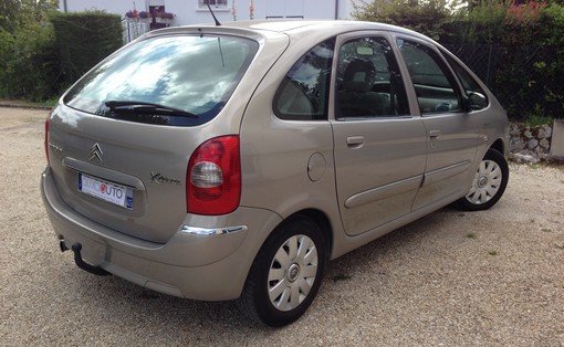 Citroën Xsara Picasso 1.6 hdi 110 exclusive 2005 - vue 3