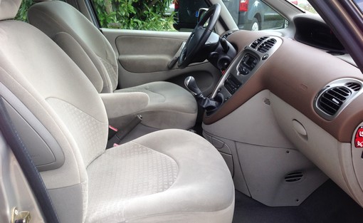 Citroën Xsara Picasso 1.6 hdi 110 exclusive 2005 - vue 4