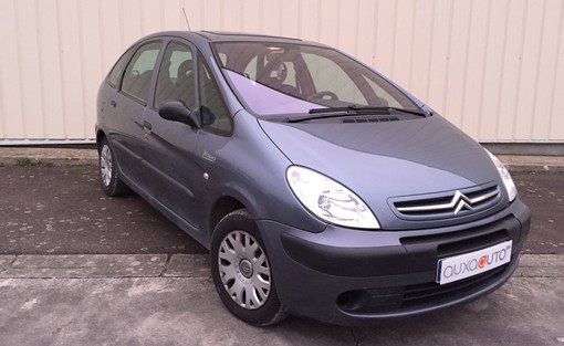 Citroën Xsara Picasso 1.6 16V 2006 - vue 2