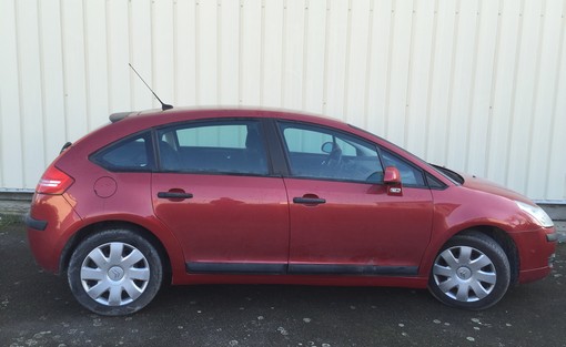Citroën C4 1.4 Pack 2005 - vue 3