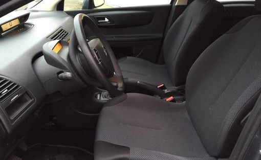 Citroën C4 1.6 HDI 92 Business 2007 - vue 7