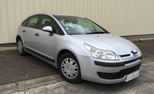 Citroën C4 1.4 2006 - vue 3