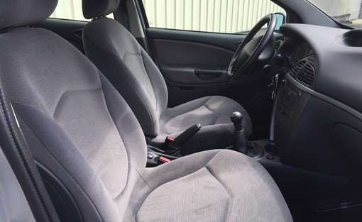 Citroën C5 1.6 HDI 110 Business 2007 - vue 5