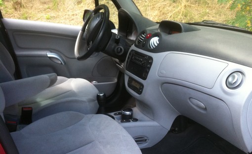 Citroën Citroen C3 Exclusive 1.4 HDI 2005 - vue 4