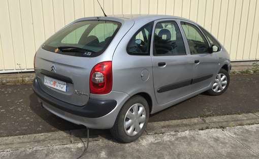 Citroën Xsara Picasso 1.6 Pack 2003 - vue 2