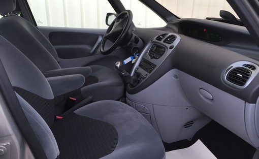 Citroën Xsara Picasso 1.6 HDI 110 Pack 2007 - vue 6