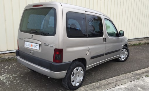 Citroën Berlingo 1.6 110 2005 - vue 3