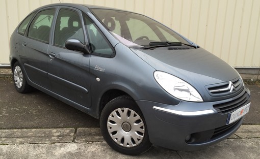 Citroën Xsara Picasso 1.6 HDI 90 2007 - vue 2