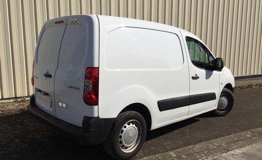 Citroën Berlingo 1.6 HDI 75 confort 2011 - vue 2
