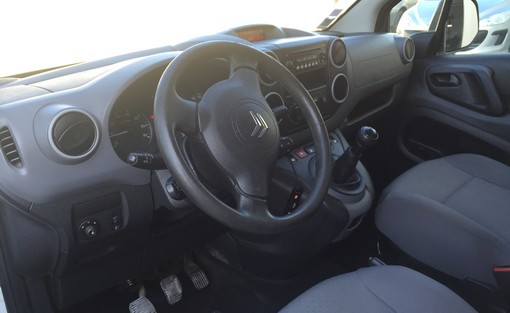 Citroën Berlingo 1.6 HDI 75 confort 2011 - vue 5