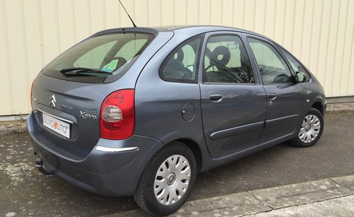 Citroën Xsara Picasso 1.6 2005 - vue 2