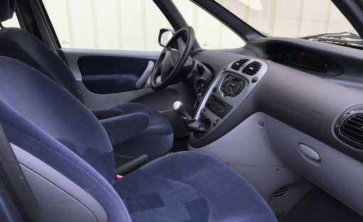 Citroën Xsara Picasso 1.6 2005 - vue 4