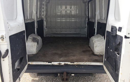 Peugeot Boxer 2.2 100ch 2008 - vue 4