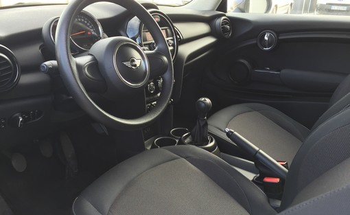 MINI Mini iii 1.5 95 one d 2014 - vue 5