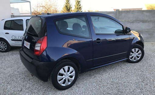 Citroën C2 1.1 2005 - vue 2