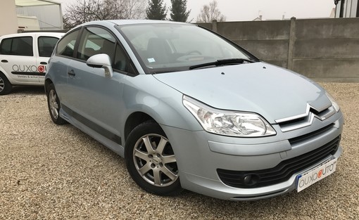Citroën C4 1.4 90 Ch 2005 - vue 3